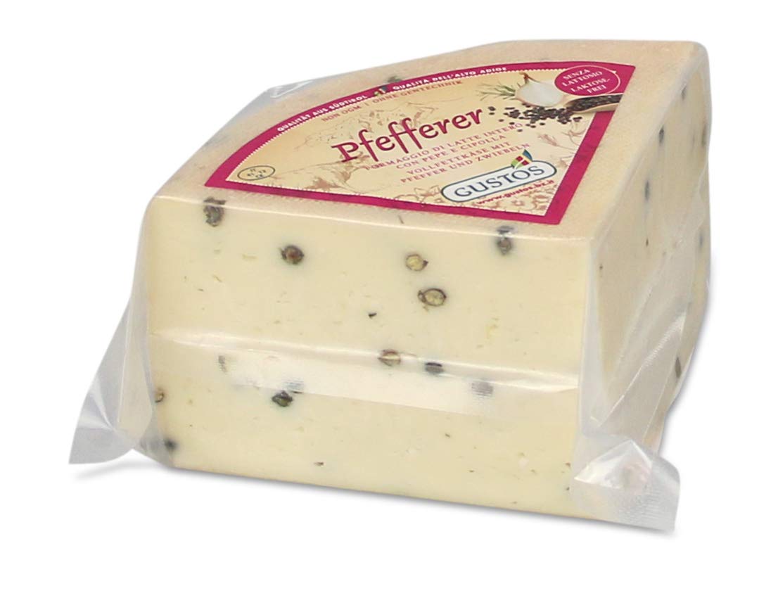 GUSTOS - Formaggio Altoatesino di Montagna, al pepe e cipolla, 650 g, il Formaggio a Pasta Semidura dal Sapore deciso e speziato