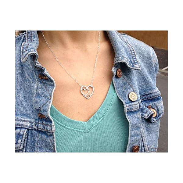 EFYTAL Mother's Day Gift for Grandma, Sterling Silver Triple Heart Necklace for Grandmother, Mom and Children