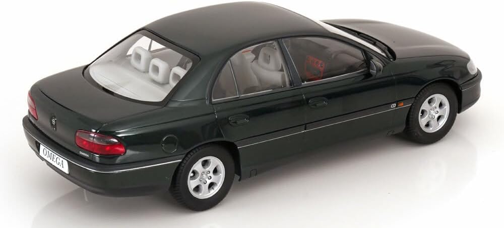 Triple 1/18 Opel Omega B Saloon 1996 ライトブルー オペル オメガ