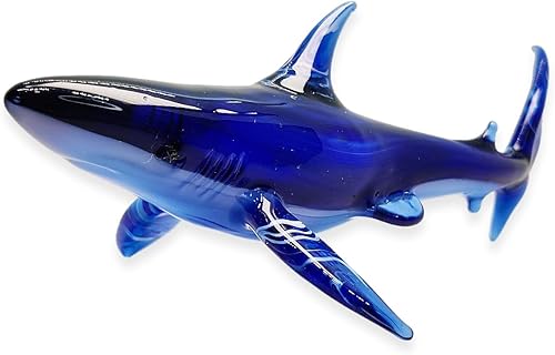 Miniatura 8 de WitnyStore Pequeña figura de tiburón azul oscuro de 5 pulgadas de largo, tiburones de vidrio soplado a mano en miniatura, vida marina, peces
