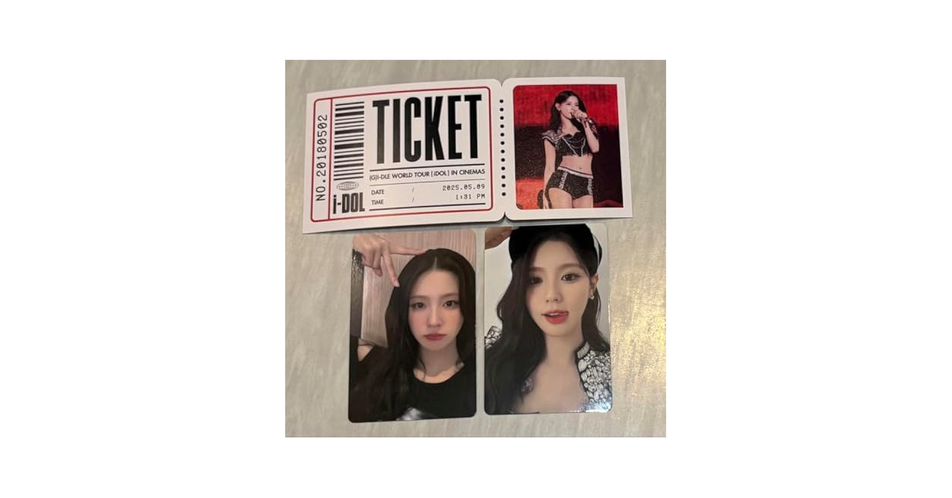 (G)I-DLE ワルツ CINEMAS 映画 第一週 トレカ ミヨン Amazon.co.jp: （G） I-DLE ワルツ映画 特典 ミヨン : おもちゃ