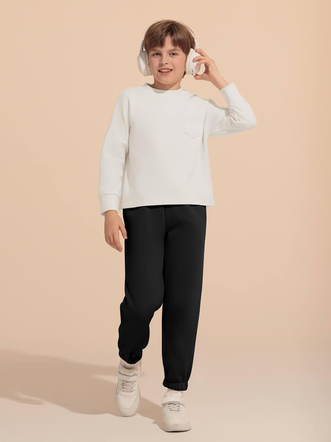 Haloumoning Boys Fleece Sweatpants Kids Elastic Waist Casual Joggers Active Athletic Pants with Pockets 5-14Y - Image 3