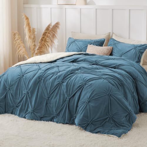 Image of BEDELITE Fluffy Sherpa Queen Comforter Set,Pintuck-Blue Fog