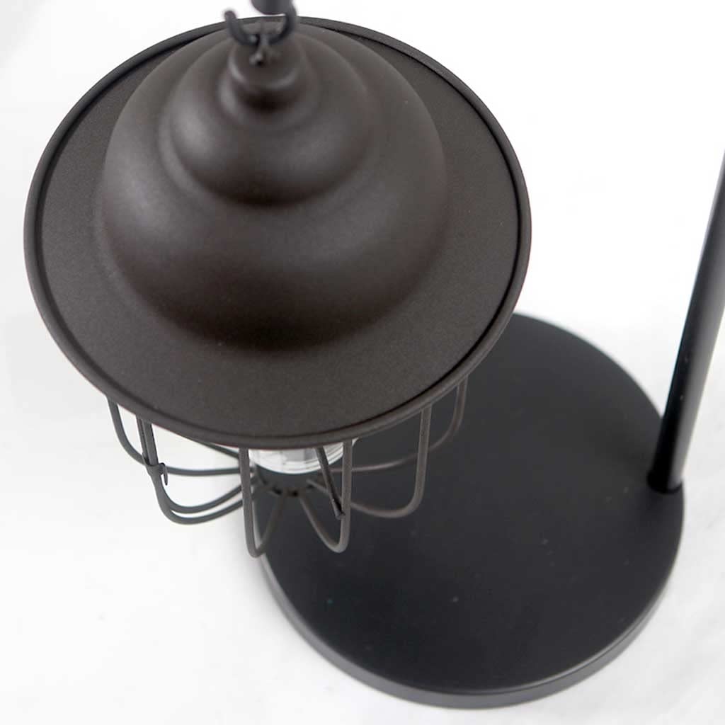 Bougeoir Lanterne décorative de table de bougeoir de style européen avec support, pièces maîtresses de mariage de lanterne de bougie en métal for la décoration de table de salle à manger de fête d'ann