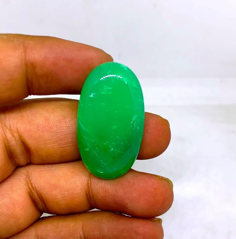 Chrysoprase naturelle pour fabriquer vos bijoux un cabochon idéal en bricolage