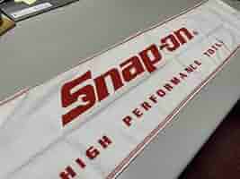 スナップオン タオル Snapon Amazon.co.jp: スナップオン ビーチタオル バスタオル SNAP ON