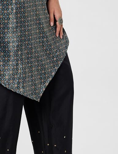 Image of Juniper Women's Velvet Geometric Regular Kurta