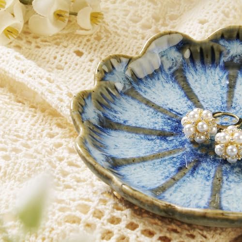 Image of Lotus Ring Holder Dish Small Indoor Ash Tray, Ceramic Dessert Plate Trinket Jewelry Holder Organizing Necklace Earrings for Parents Friends Sister, All Jewelries Are NOT Included, Retro Blue.