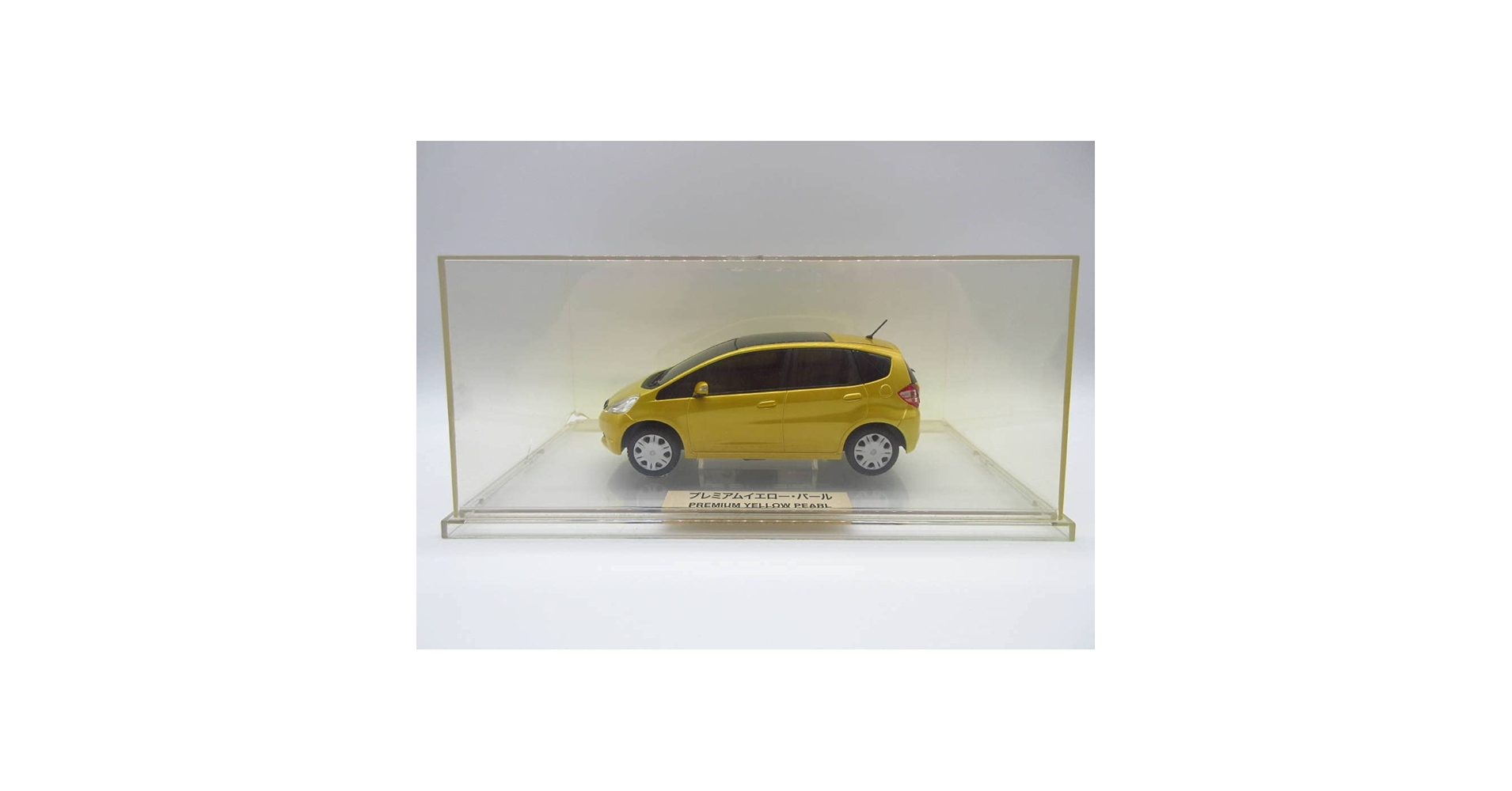 ホンダ フィット ミニカー イエロー Amazon | 1/24 ホンダ ディーラー特注 非売品 カラーサンプル
