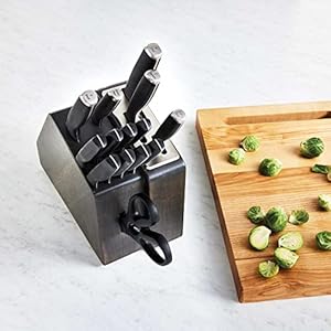 Select by Calphalon™ Self-Sharpening Knife Set with Block Select by Calphalon Self Sharpening Knife Set with Block