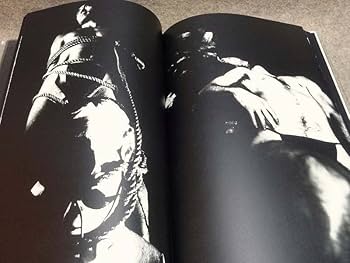 Amazon.co.jp: 細江英公、三島由紀夫「（完全復刻版）薔薇刑