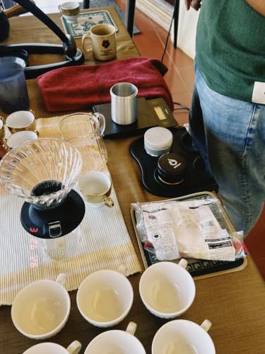 Image of Bili Hu Coffee, Pour Over Grind, 100% Arabica Blend, Medium Roast, (Pack of 1, 250 Gms)