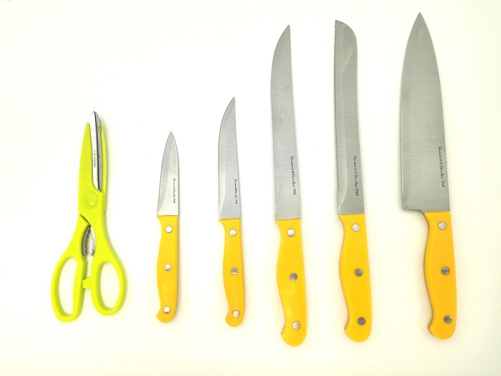 Uniware-20354 7 Pcs Kitchen Knife Set 5 Knives,1 Scissor,1 Wooden Block