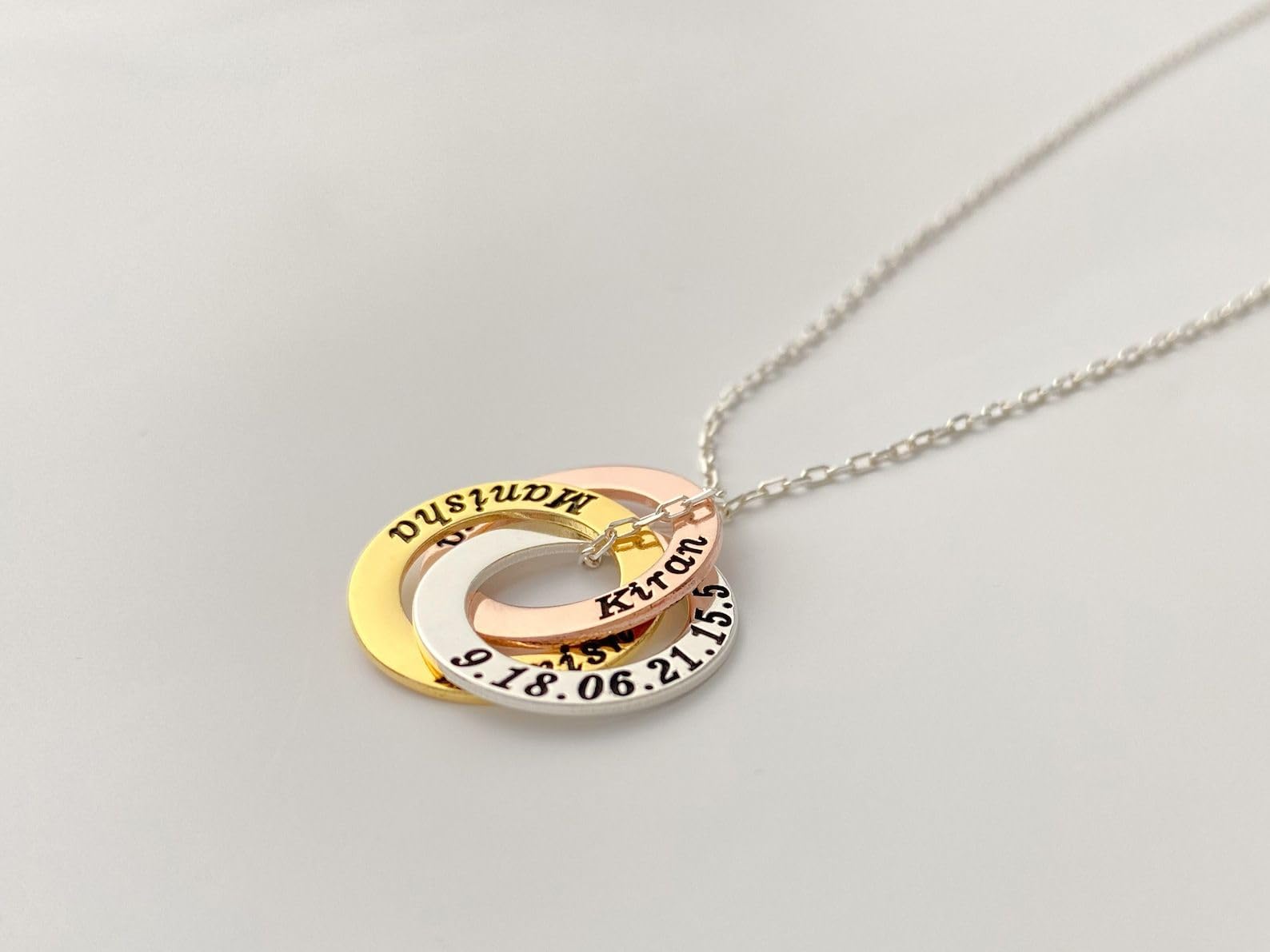 Personalizzato argento sterling intrecciato cerchio collana Soul sorella gioiello
