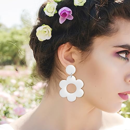 Vintage 60s 70s Big Flower Dangle Earrings Colorful Floral Acrylic Daisy Flower Drop Earring Hawaii Plant Earrings Statement Jewelry for Women3