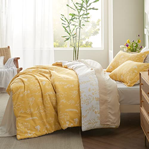 Image of Bedsure Full Comforter Set - Glod Bed Set, 3 Pieces Cute Floral Bedding, 1 Soft Reversible Botanical Flowers Comforter and 2 Pillow Shams