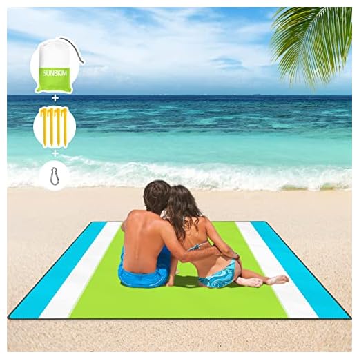 Beach Blacket, Sandproof Waterproof Beach Mat Oversized 10' X 9’ for 1-8 Adults, Portable Outdoor Picnic Blanket for Camping, Travel, Hiking - Grass Green