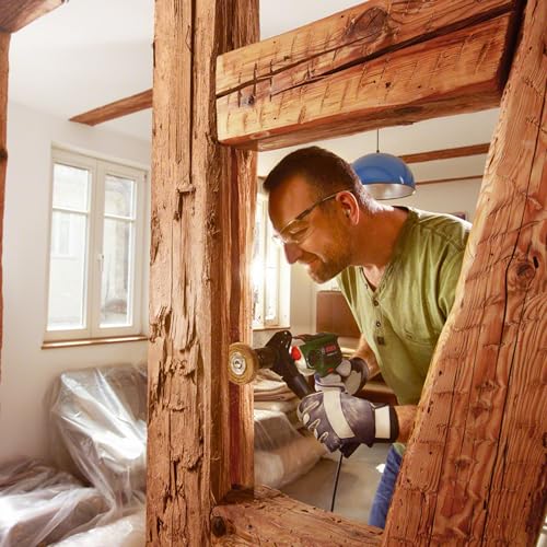 Perceuse Bosch AdvancedImpact 900 pour percer mur béton sans effort