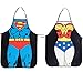 Cycorld Grembiule da Cucina, Grembiule Natalizio Cucina Chef Grembiuli, divertente Grembiule Barbecue Regalo per Uomo e Donna, 2 Pezzi Superman + Wonder donna Grembiule
