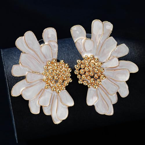Vintage Flower Stud Earrings Exaggerated Oversized Daisy Flower Earrings Statement Jewelry for Women3