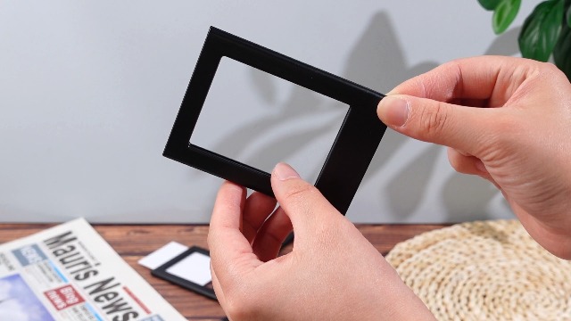 Amazon.com - Barydat 30 Pack Mini Magnetic Picture Frame Set - 2x3