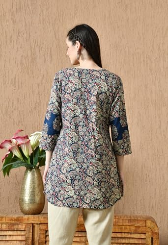 Image of Amazon Brand - Tavasya Women Floral Printed Round Neck Kurta | Everyday Ethnic Wear | 3 /4th Sleeve Top