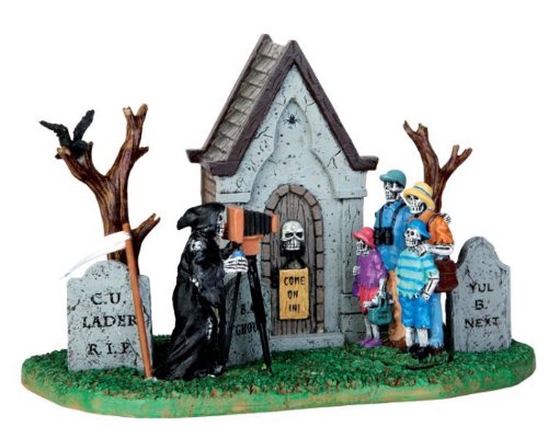 Lemax Spooky Town Family Vacation Photo # 43068