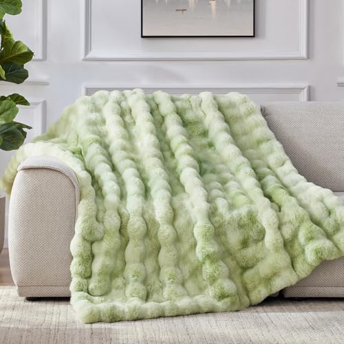 Faux Fur Throw Blanket, 1000GSM Fluffy Soft Bubble Blanket for Couch Bed, Cozy Plush Warm and Thick Blanket, Fuzzy Rabbit Lola Throw for Living Room Bedroom 50''*60'' Green