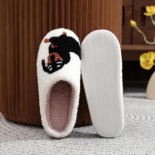Image of Women's Men's Happy Face Heart-shaped Cat Slippers - Retro Leopard Print, Memory Foam, Soft Plush, Warm, Anti-Slip Home Shoes