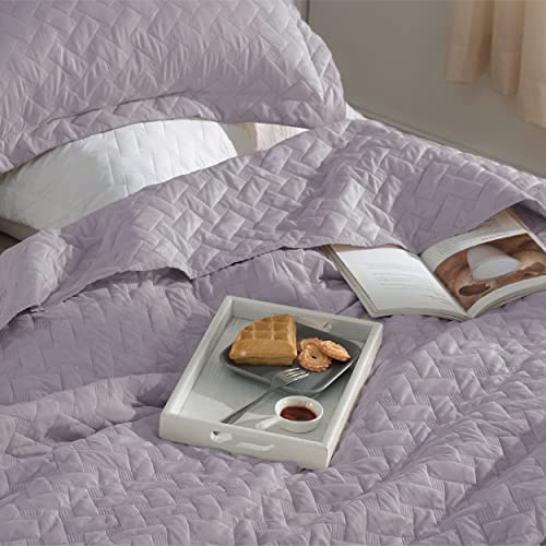 Image of Bedsure Quilts King Size - Lightweight Bedspreads King Size with Basket Weave Pattern, Soft Quilt Bedding Set, Purple Comforter Set Coverlet for All Seasons with 2 Pillow Shams (106 inch x 96 inch)