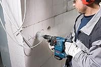 Bosch Professional Bohrhammer GBH 3-28 DFR (inkl. Maschinentuch, Schnellwechselbohrfutter 13mm, Wechselfutter SDS plus, Zusatzhandgriff, Fetttube, Handwerkoffer) – Ansicht 2