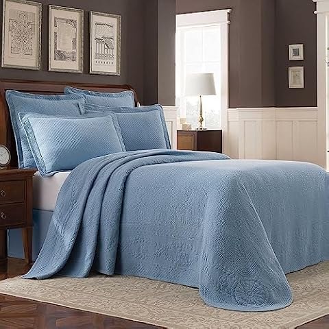 Royal Heritage Home Williamsburg Abby Bedspread Linen King Cover