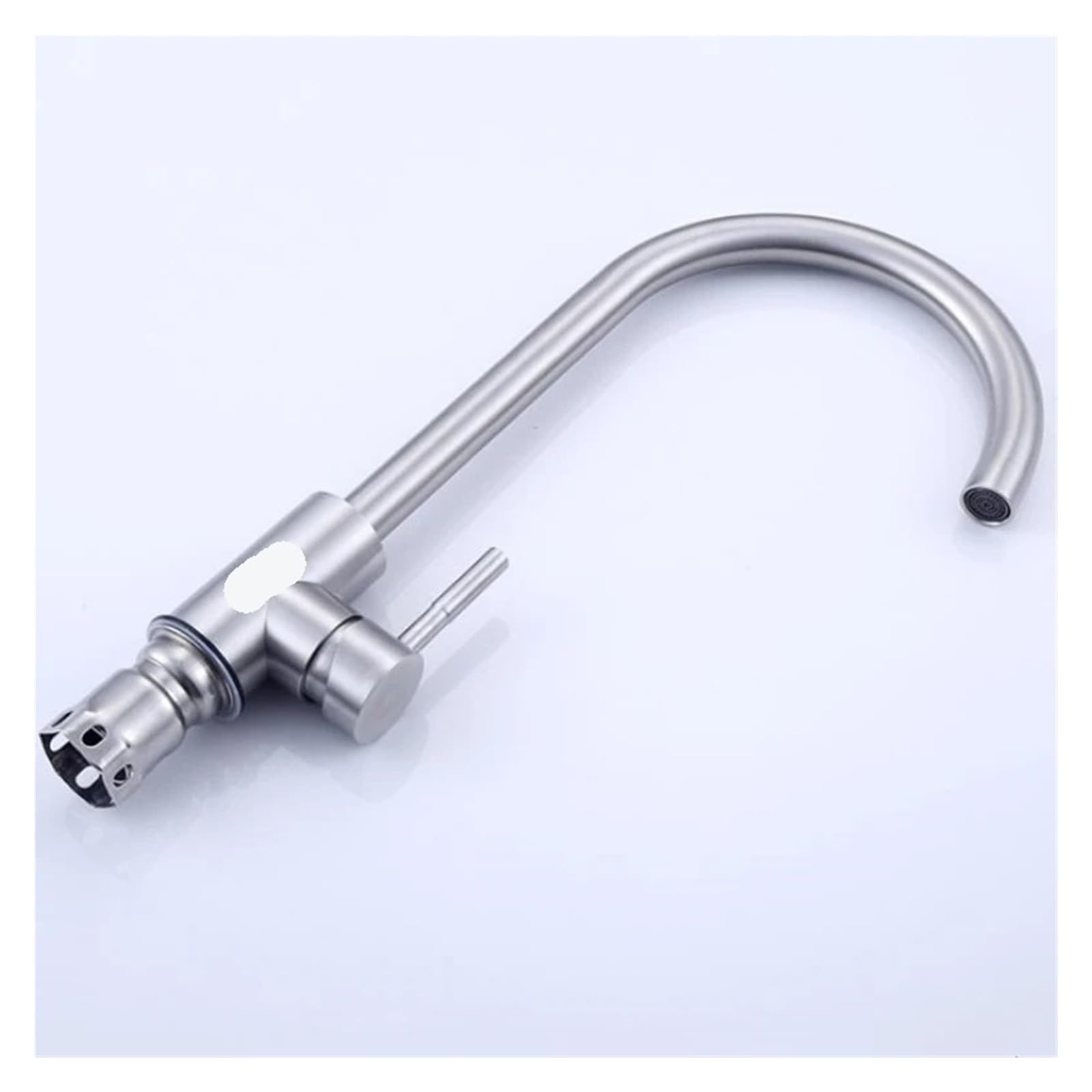 Robinet de cuisine 360° en nickel brossé pour simplifier votre vaisselle quotidienne