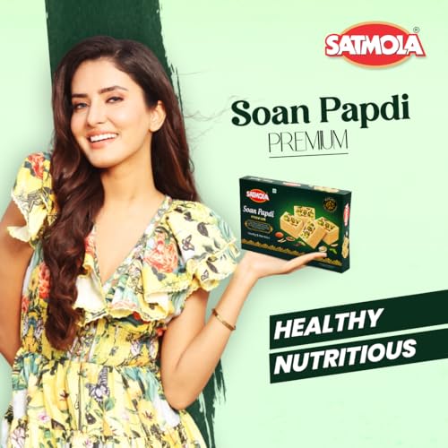 Image of Satmola Soan Papdi - 400g Instant Ready To Eat | Delicious Crispy & Flaky Indian Sweets | Festive Delight, Great Gift Pack | Fresh Almonds and Pistachio