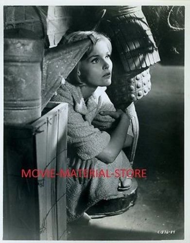 Carol Lynley The Maltese Bippy Original 8x10" Photo #K7197