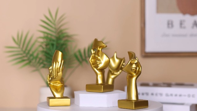 Set de 4 Figuras Pensador Oro Escultura Abstracta miniatura 7