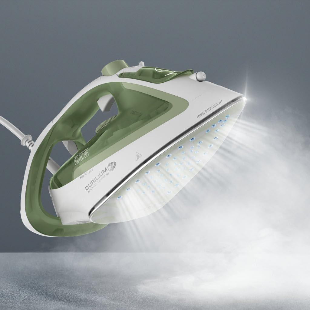 Tefal FV 5781 Easygliss Eco Steam Iron emitting steam