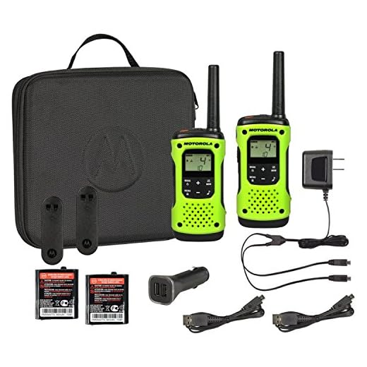 Motorola T605 Talkabout, 2 Pack Bundle