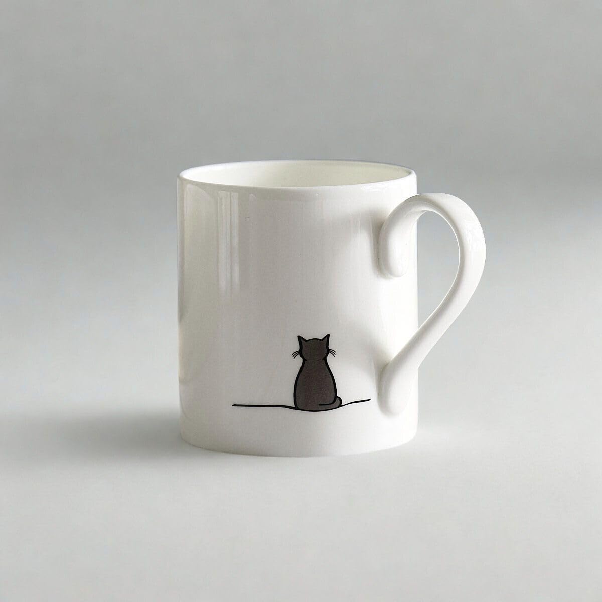 Jin Designs Cat Mug with Sitting Cat, Fine Bone China, Hand Decorated in The UK.