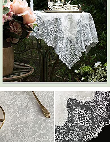 Nappe en dentelle pour masquer les rayures et décorer une petite table basse ovale - 6