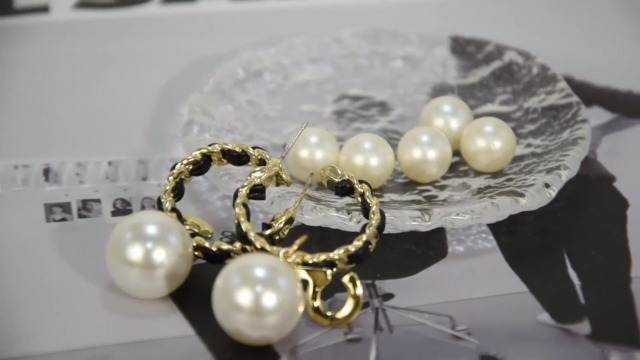Amazon.com: Vintage Number 5 Pearl Hoop Earrings Pearl