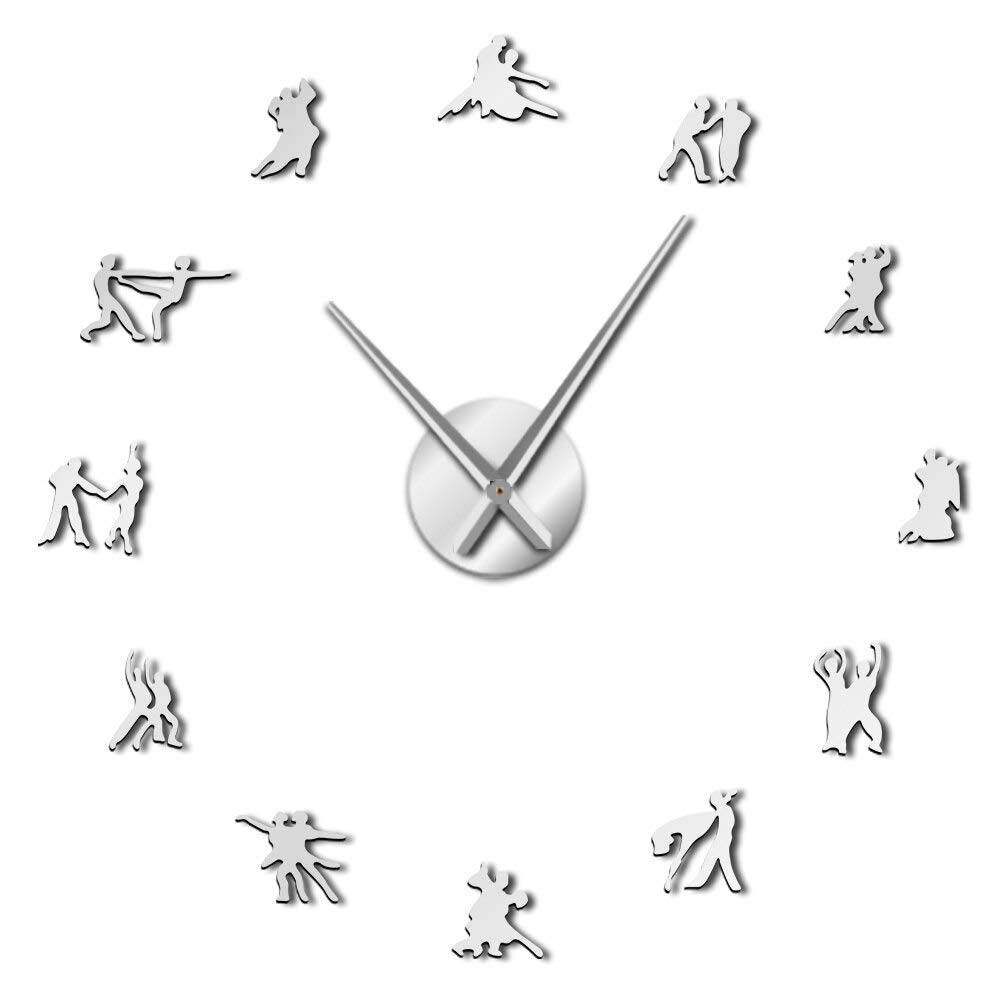 Horloge murale danse sociale argentée pour sublimer l'ambiance de votre salon de bal