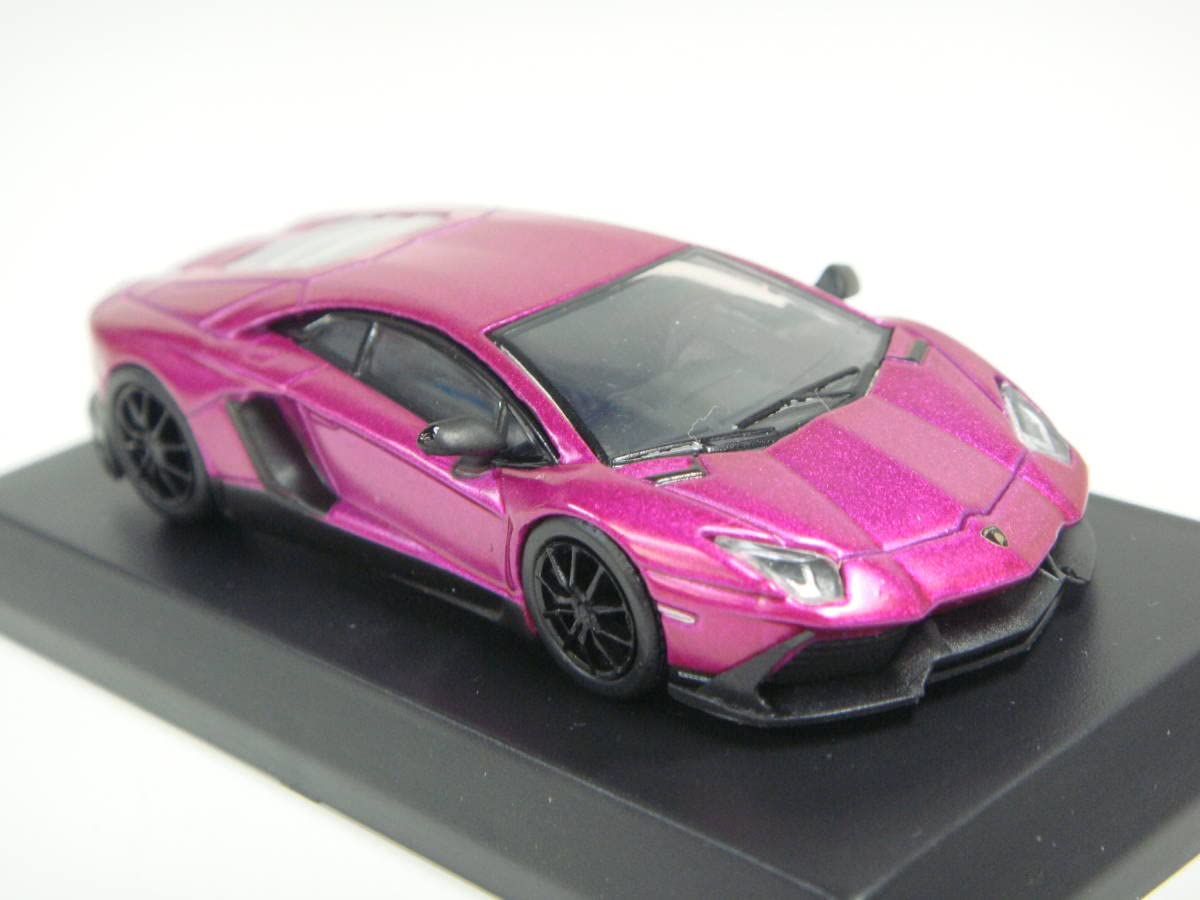 ランボルギーニ アヴェンタドールLP720-4 アニヴェルサリオ(紫)