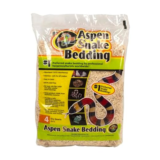 Zoo Med Laboratories Inc-Aspen Snake Bedding- Natural 4 Quart