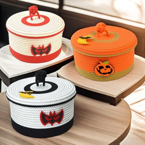 Panier de rangement rond pour cacher les petits objets et désencombrer le meuble d'entrée