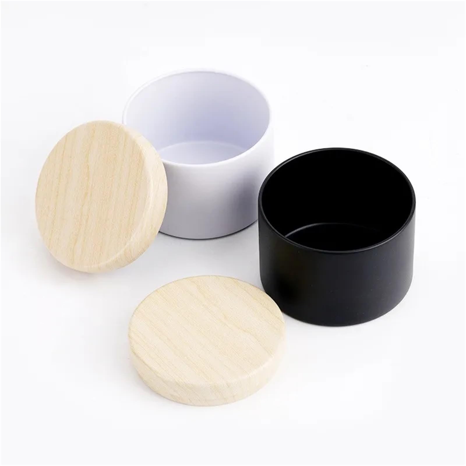 XCTDSVAH Barattoli Vetro Con Coperchio Contenitori for candele vuoti in metallo, 24 pezzi/scatola, barattoli da 4 once con coperchi for la realizzazione(4oz-Black 01-24pcs)
