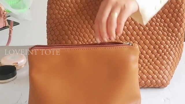 Bolso tejido para mujer en piel vegana suave miniatura 7