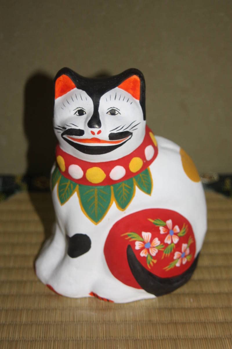 Amazon.co.jp: [慶] 花巻土人形/釜猫/郷土玩具/入手困難/美品 : おもちゃ