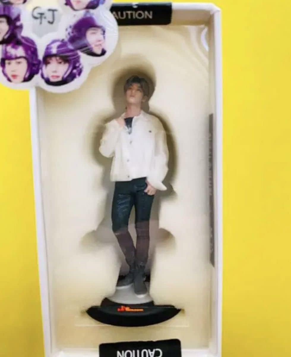 BTS テヒョン テテ telecom テレコム フィギュア アイドル - www.cafe ...
