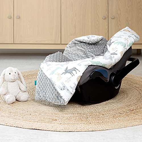 Navaris Baby Car Seat Blanket - Wrap for Babies with Holes for 3-Point Harness Straps - Universal Fit for Car Seat, Pushchair, Pram, Buggy - Wildlife - Image 4